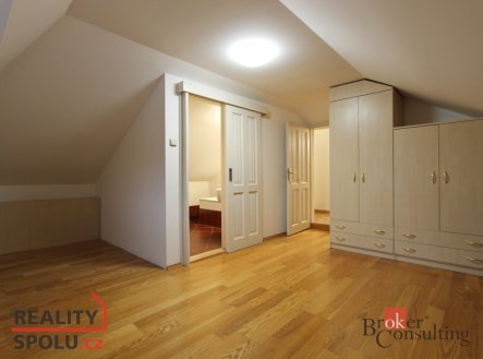 Pronájem bytu, 2+kk, 60 m²