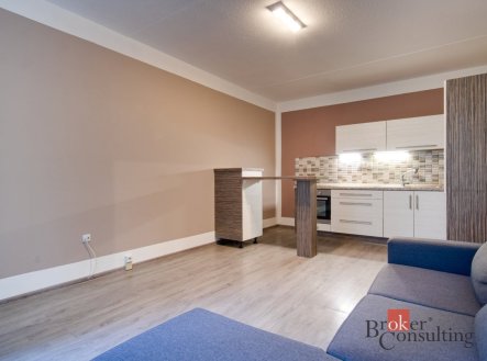 Pronájem bytu, 2+kk, 42 m²