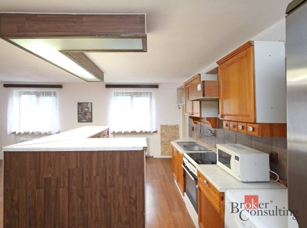 Pronájem bytu, 4+kk, 100 m²