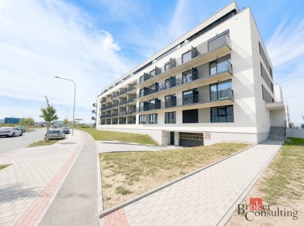 Pronájem bytu, 2+kk, 79 m²