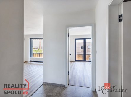 Pronájem bytu, 2+kk, 56,41 m²