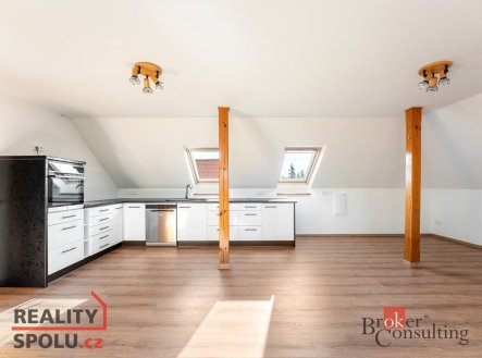 Pronájem bytu, 3+kk, 110 m²