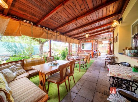 Prodej komerčního objektu, jiný, 180 m²