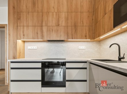 Pronájem bytu, 2+kk, 50 m²