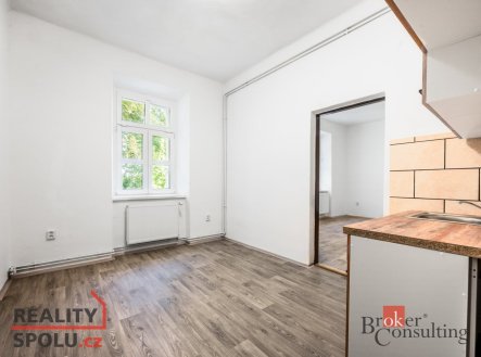 Pronájem bytu, 1+1, 41,8 m²