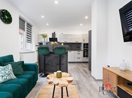 Pronájem bytu, 3+kk, 58 m²