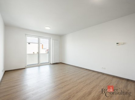 Pronájem bytu, 1+kk, 39 m²