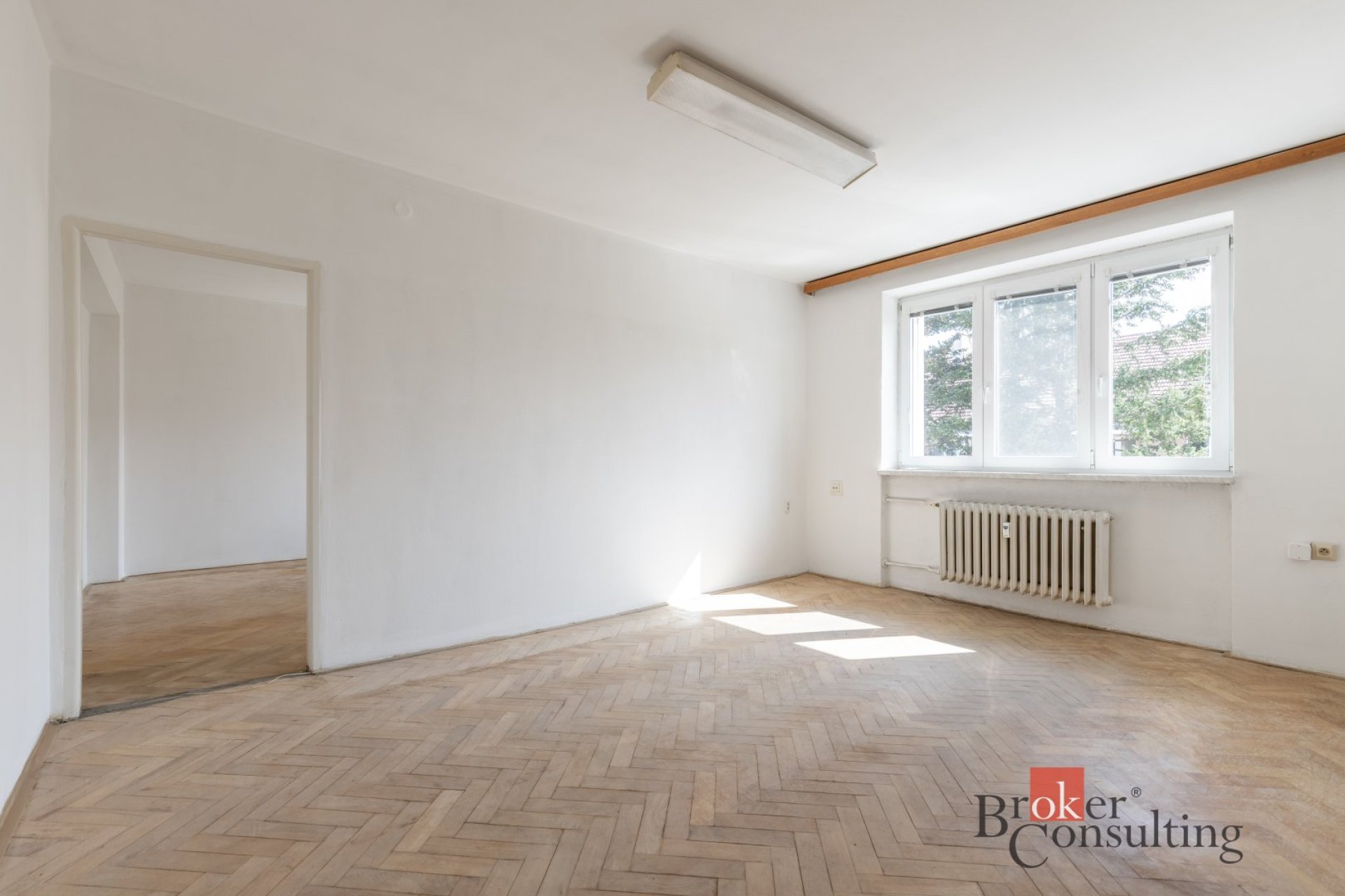 Prostorný byt 3+1 s balkonem a velkým sklepem, 77 m²|Modřice