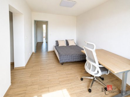 Pronájem bytu, 1+kk, 48 m²