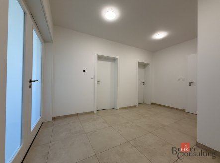 Pronájem bytu, 3+kk, 82 m²