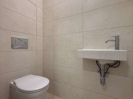 Pronájem bytu, 3+kk, 82 m²