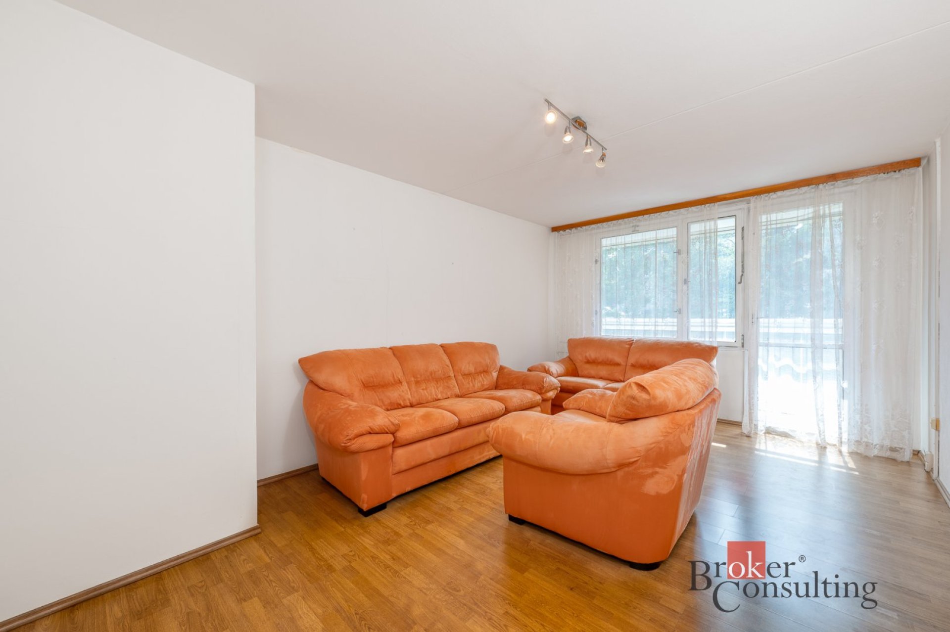 Prostorný rodinný byt 4+1 o užitné ploše 86,2 m² s garantovaným parkováním – Praha 4, Michle