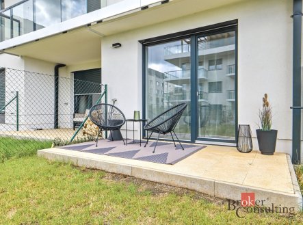 Pronájem bytu, 1+kk, 36,6 m²