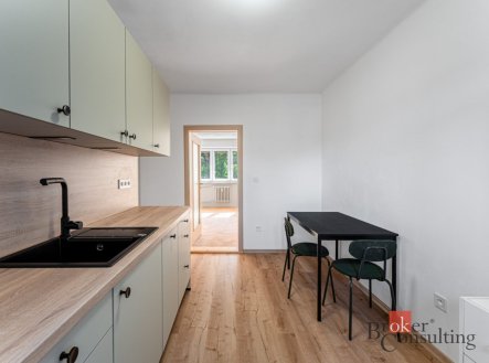 Pronájem bytu, 2+1, 56 m²