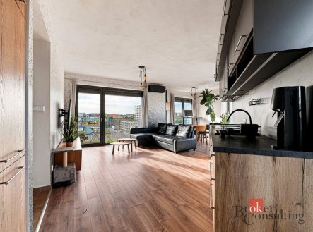 Pronájem bytu, 2+kk, 63 m²