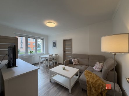 Pronájem bytu, 3+1, 61 m²