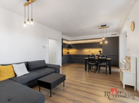 Prodej bytu, 4+kk, 97 m²
