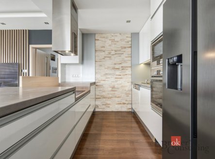 Pronájem bytu, 3+kk, 79 m²