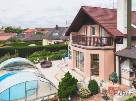 Prodej domu/vily, 322 m²