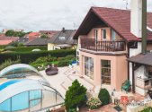 Prodej domu/vily, 322 m²