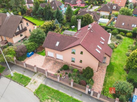 Prodej domu/vily, 322 m²