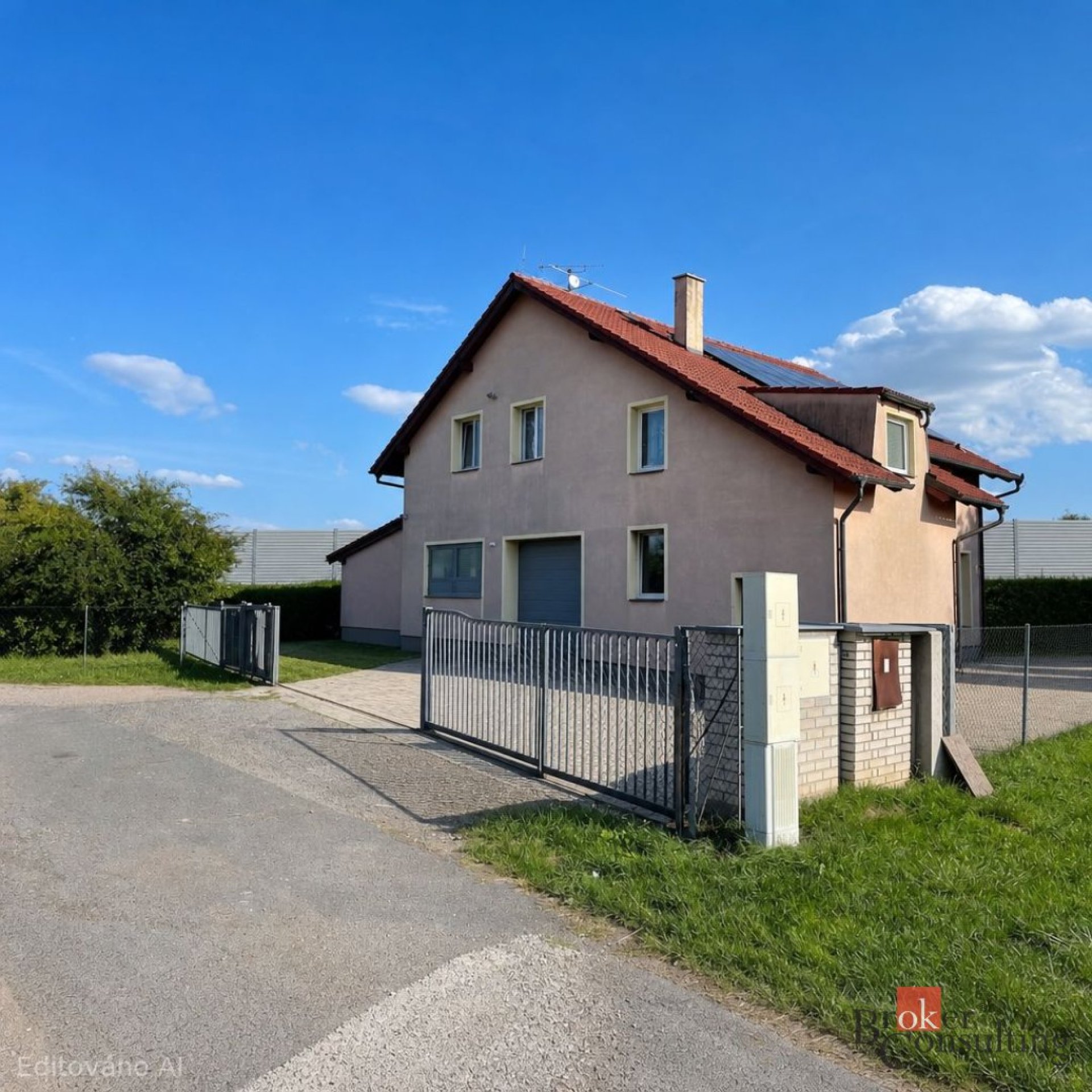 Prodej, domy/rodinný, 290 m2, 26751 Chlustina 103, Beroun [ID 88908]