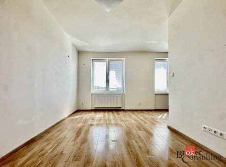 Pronájem bytu, 2+kk, 42 m²