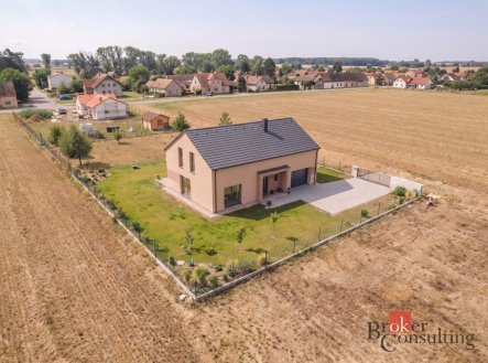 Prodej pozemku pro bydlení, 1 367 m²
