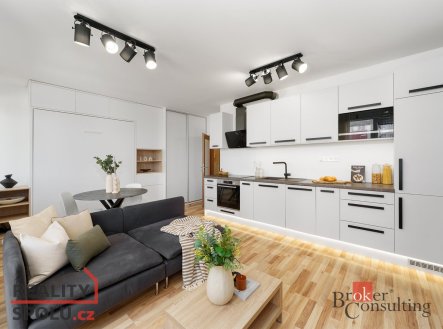Pronájem bytu, 1+kk, 31,4 m²