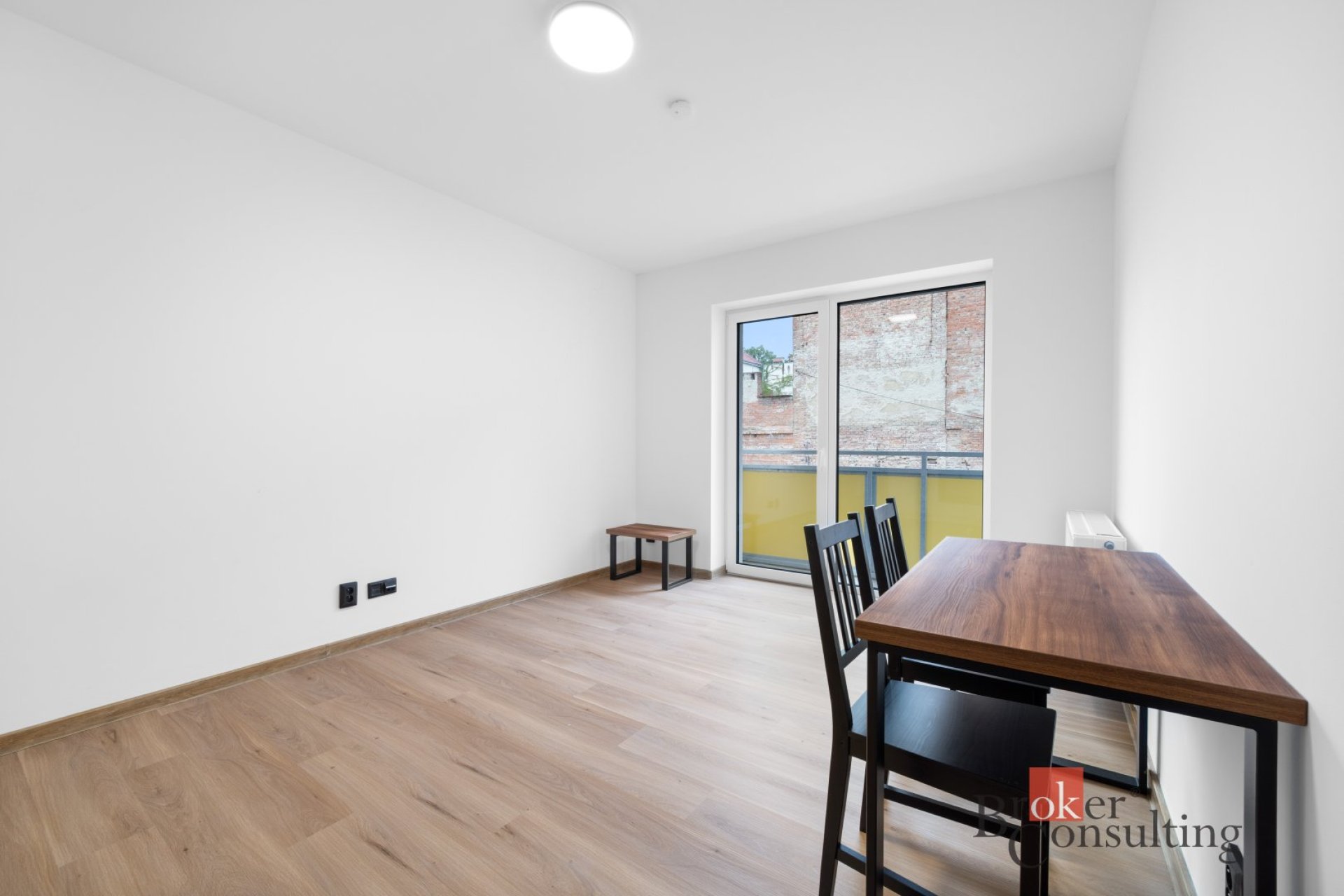 Pronájem, byty/1+kk, 24 m2, Bratislavská 215/31, 60200 Brno, Brno-město [ID 90379]