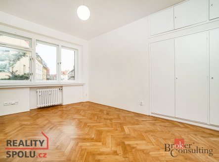 Pronájem bytu, 1+kk, 27 m²