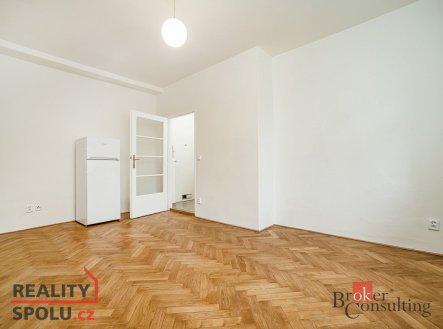 Pronájem bytu, 1+kk, 27 m²