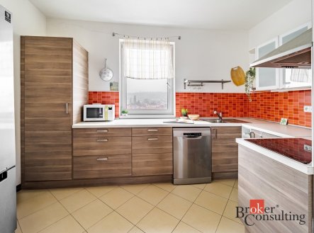 Pronájem bytu, 3+kk, 85 m²