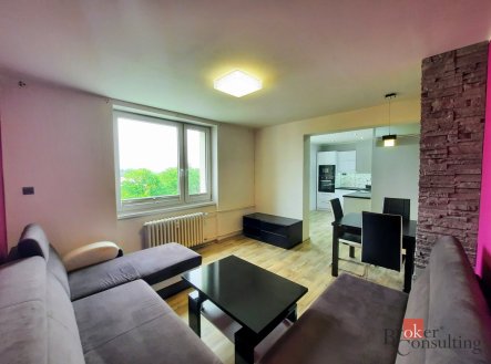 Pronájem bytu, 3+kk, 62 m²