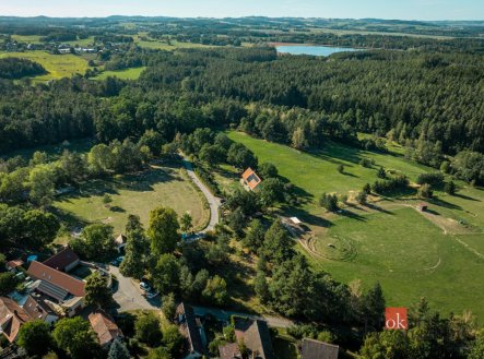 Prodej pozemku pro bydlení, 2 135 m²