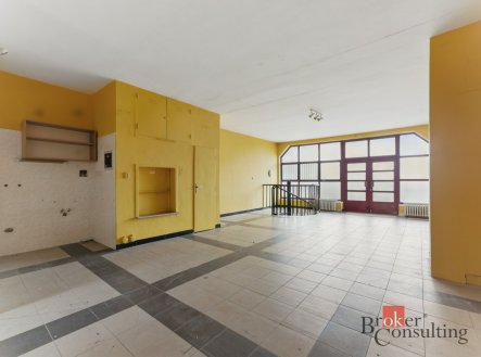 Prodej komerčního objektu, jiný, 63 m²