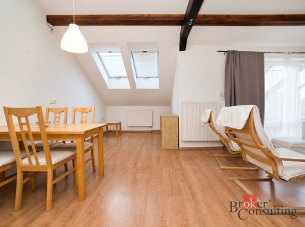 Pronájem bytu, 3+kk, 102 m²