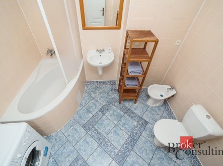 Pronájem bytu, 3+kk, 102 m²
