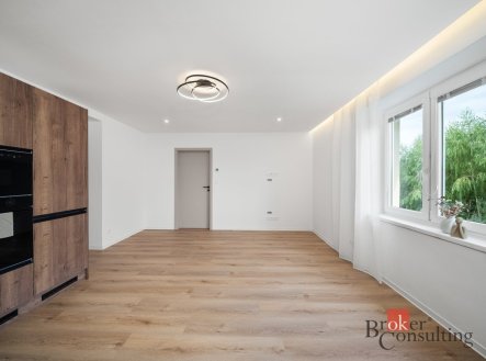 Prodej bytu, 3+kk, 67 m²