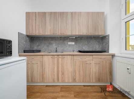 Pronájem bytu, 1+kk, 35 m²