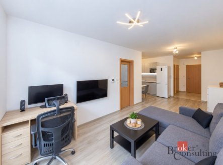 Pronájem bytu, 2+kk, 69 m²