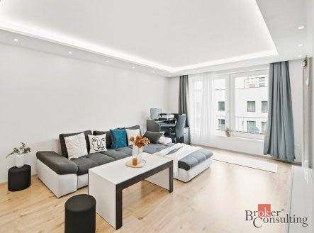 Pronájem bytu, 2+kk, 58,7 m²