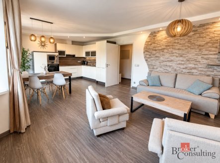 Pronájem bytu, 3+kk, 67 m²