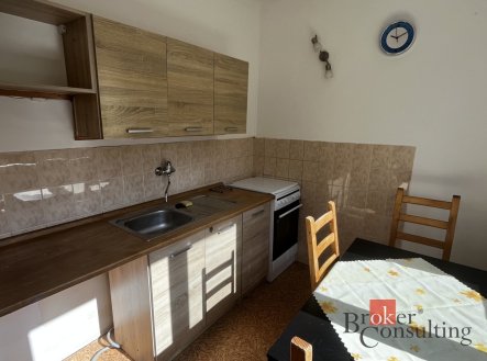 Pronájem bytu, 1+1, 37 m²