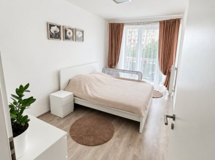 Pronájem bytu, 2+kk, 52 m²