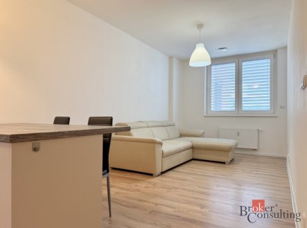 Pronájem bytu, 2+kk, 56 m²