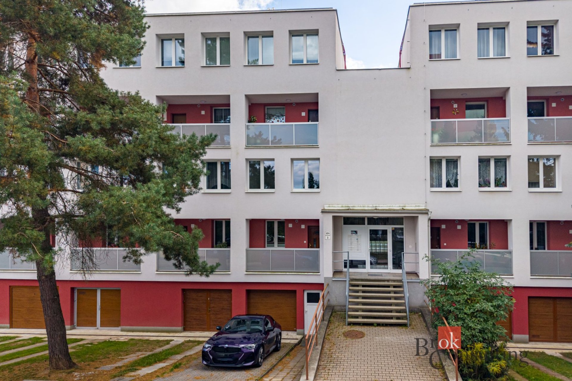 Mezonetový byt 3+kk se zahrádkou a možností garáže – Jihlava