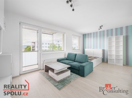 Pronájem bytu, 1+kk, 37,1 m²