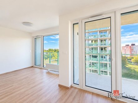 Pronájem bytu, 2+kk, 52 m²