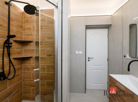 Prodej domu/vily, 142,31 m²